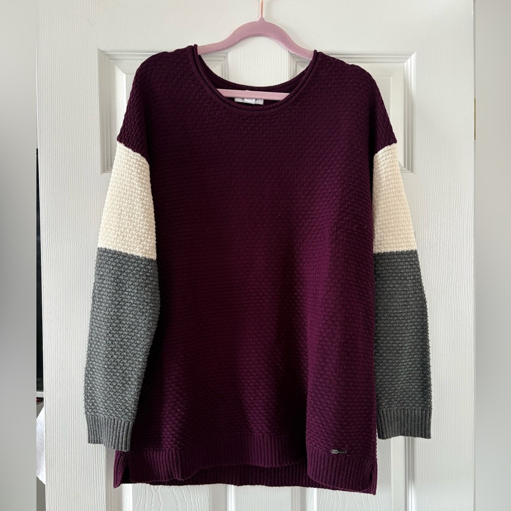 Calvin Klein Women's Sweater - Burgundy, Cream, and Gray